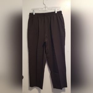 Briggs New York Petite Women's Pants/Capris